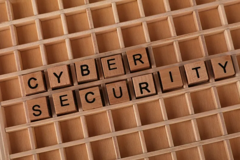 Identity governance ibrida: come tenere sincronizzate le directory senza aprire varchi alla sicurezza